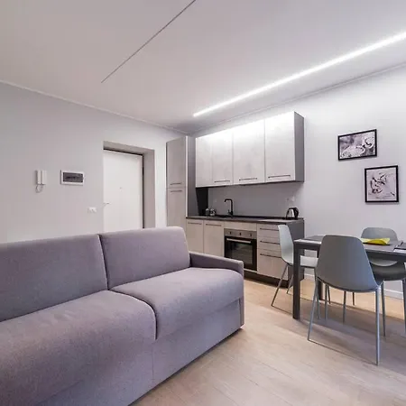 Apartment Milano Centrale Apartment *